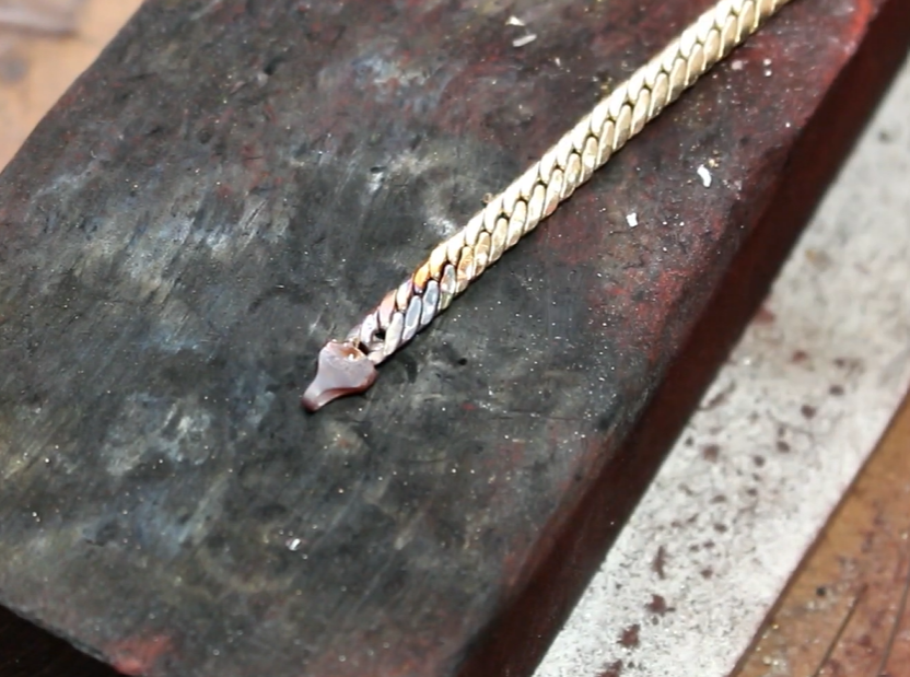 Fixing a Gold Chain