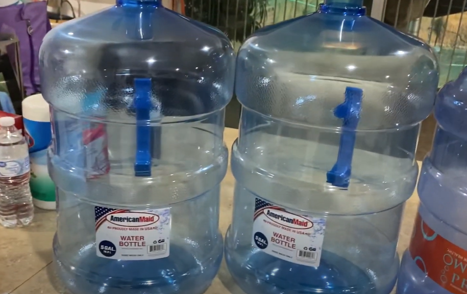 Refill a 5-Gallon Water Jug