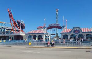 cost to rent an amusement park