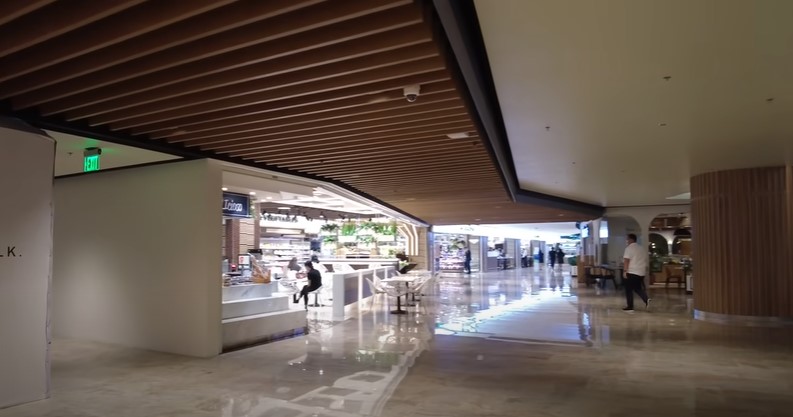 MALL Store rent 3