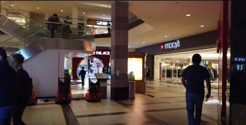 MALL Store rent 7