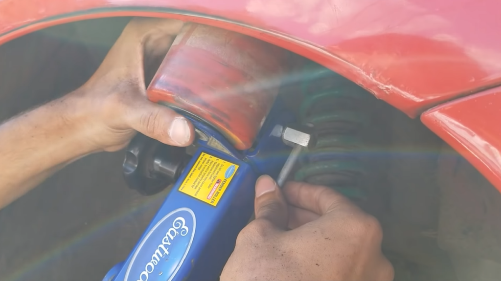 adjusting fender tool